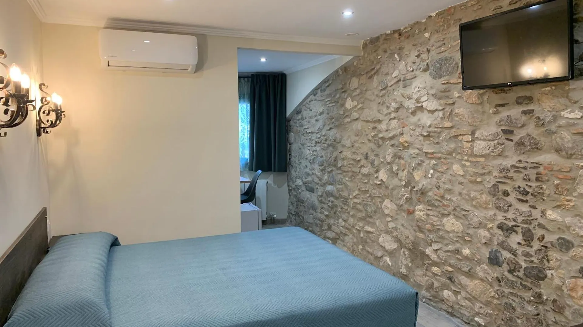 게스트하우스 Hostal Milana 지로나