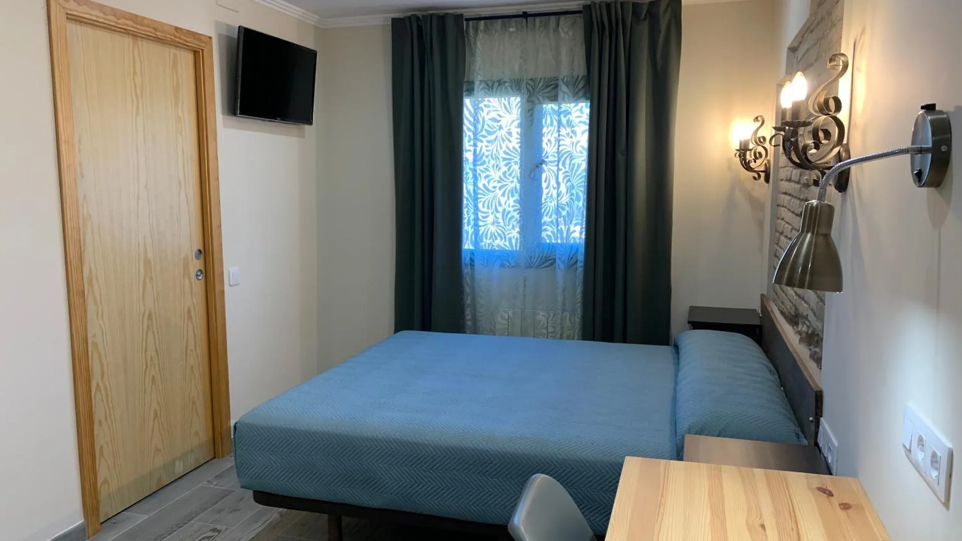 Hostal Milana 지로나 0*,  스페인