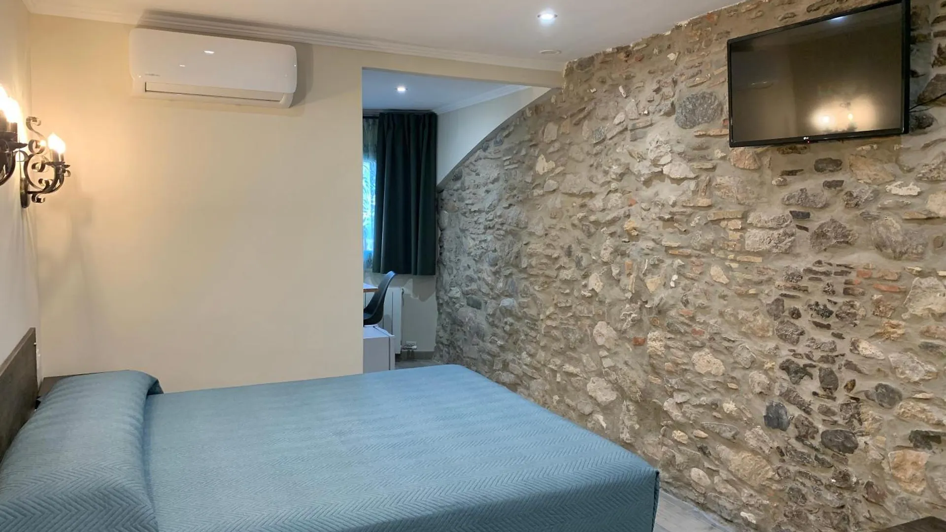 게스트하우스 Hostal Milana 지로나