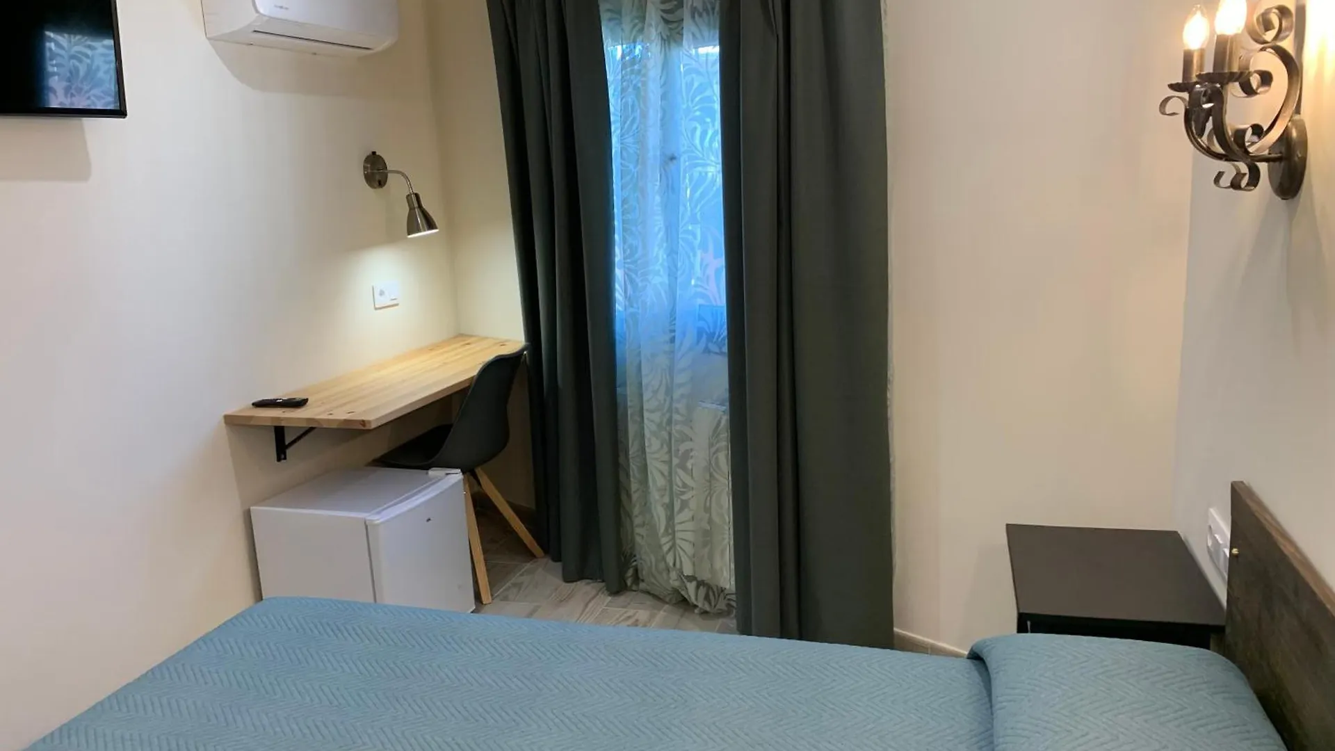Affittacamere Hostal Milana Girona Spagna