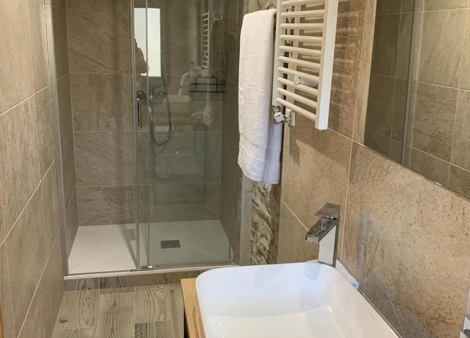 Hostal Milana Girona Affittacamere
